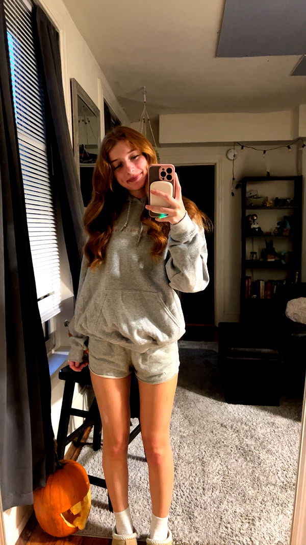 carmmieecat image ~ Altpins