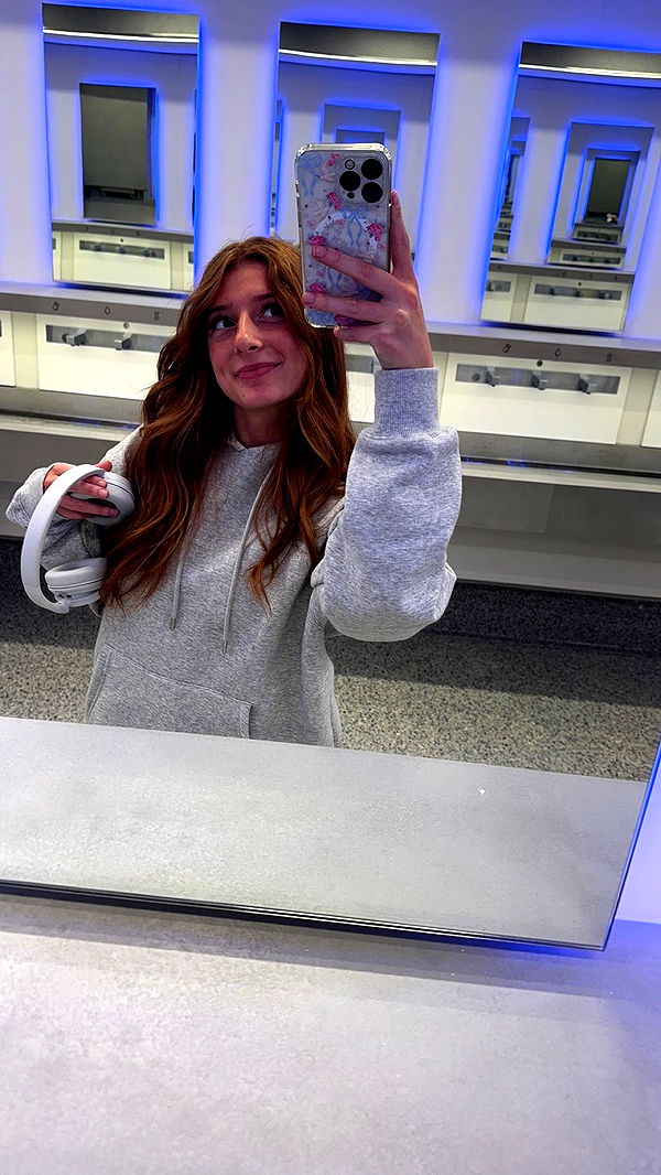 carmmieecat image ~ Altpins