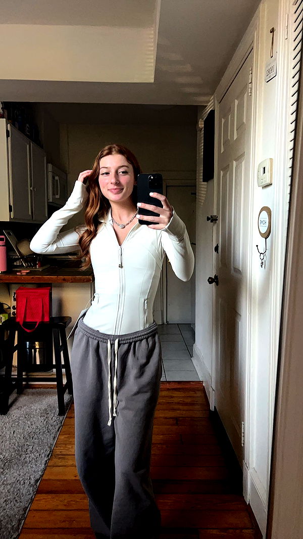 carmmieecat image ~ Altpins