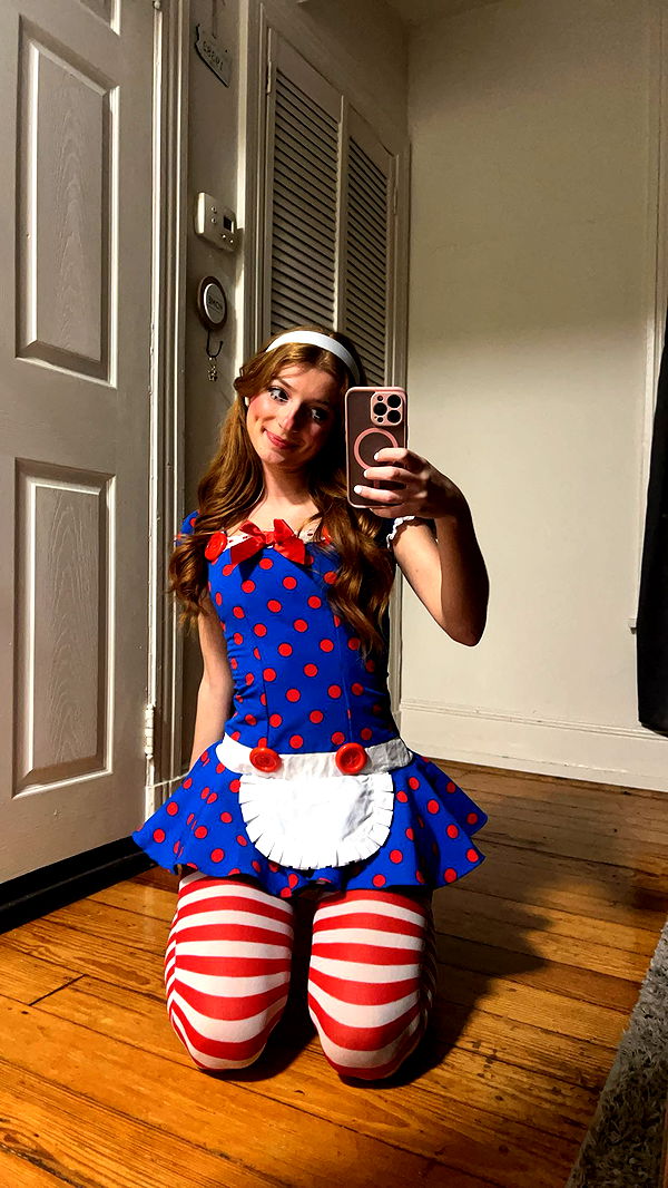 carmmieecat image ~ Altpins