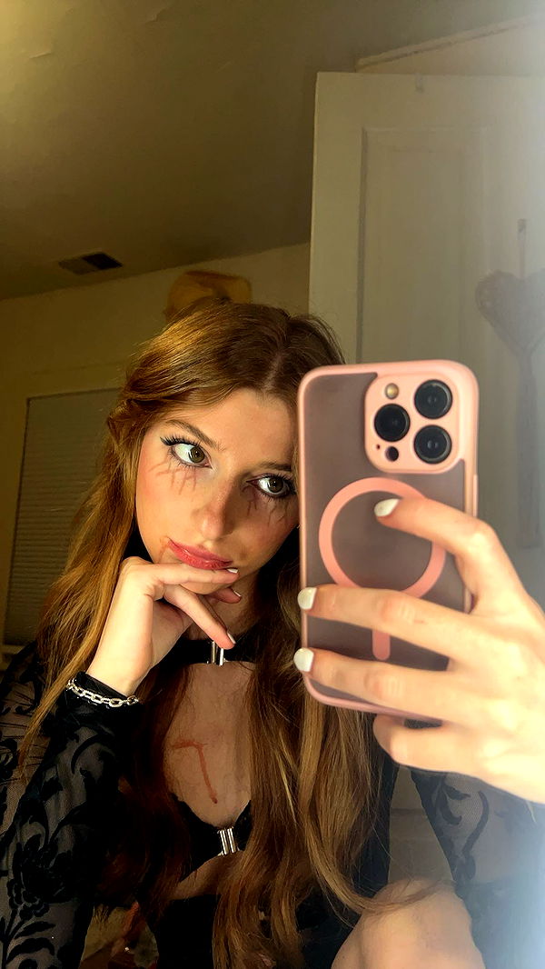 carmmieecat image ~ Altpins