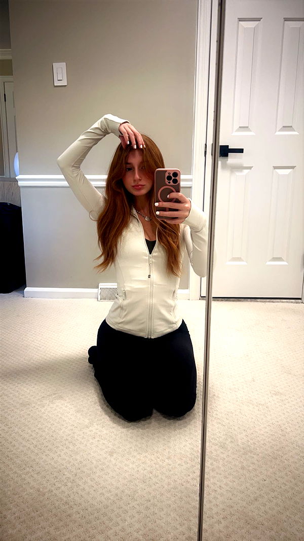 carmmieecat image ~ Altpins