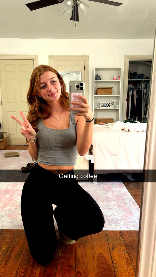 carmmieecat image ~ Altpins