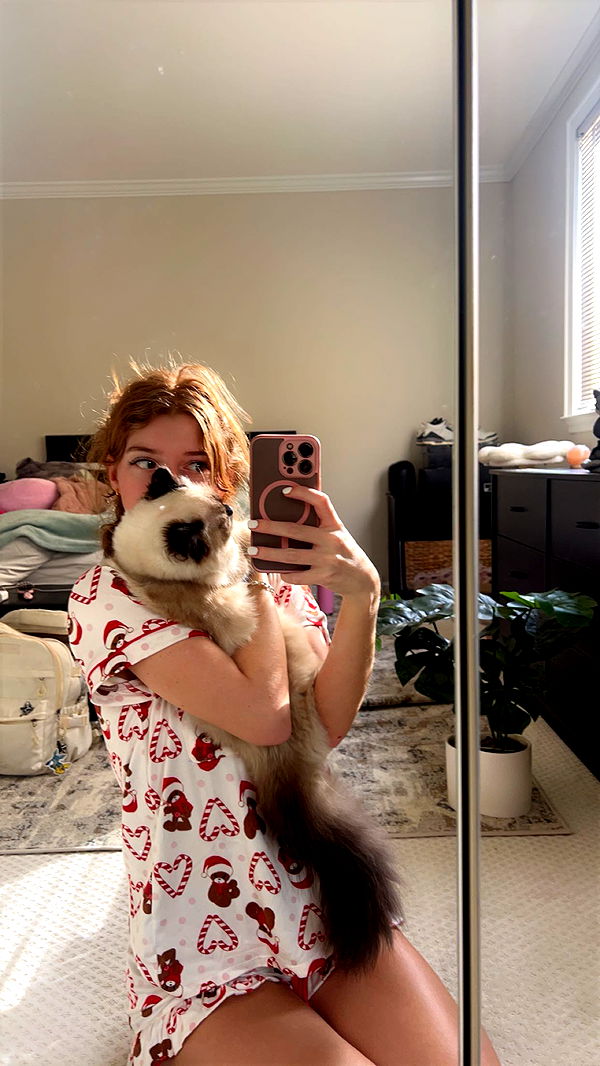 carmmieecat image ~ Altpins