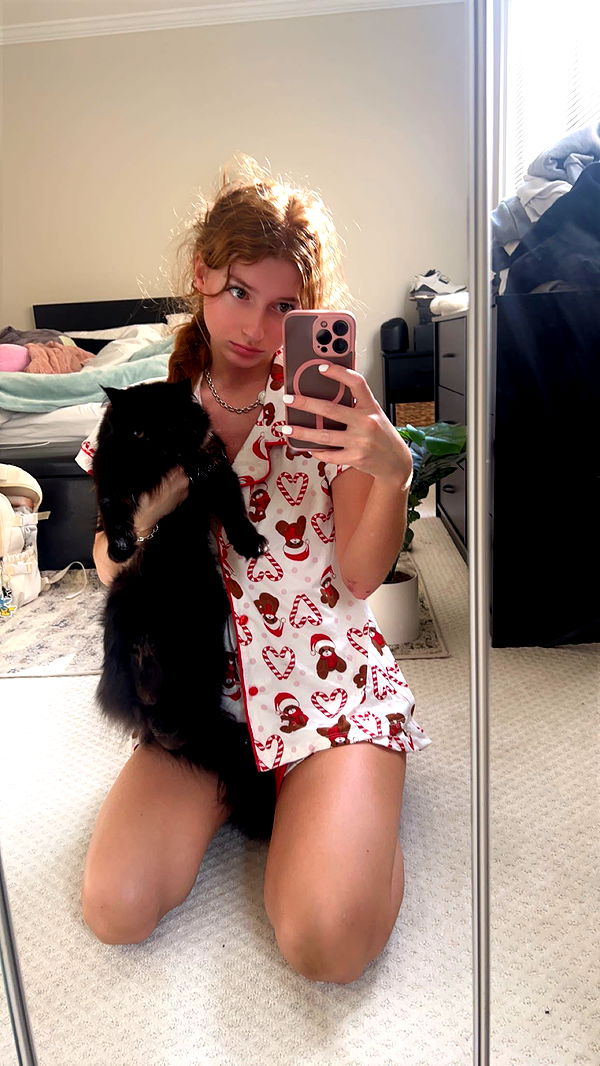 carmmieecat image ~ Altpins