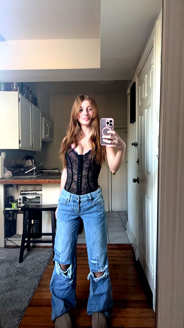 carmmieecat image ~ Altpins