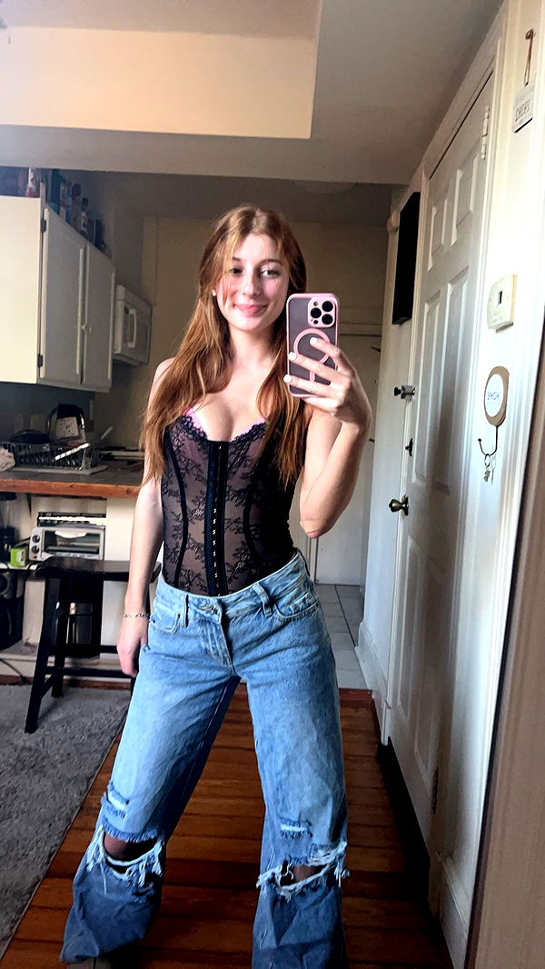 carmmieecat image ~ Altpins