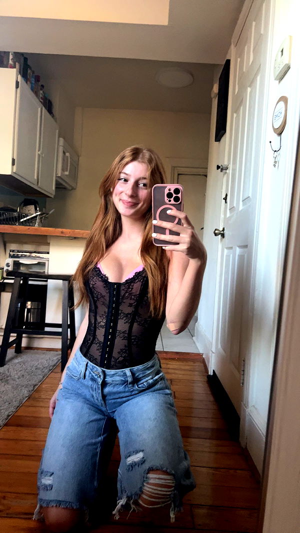 carmmieecat image ~ Altpins