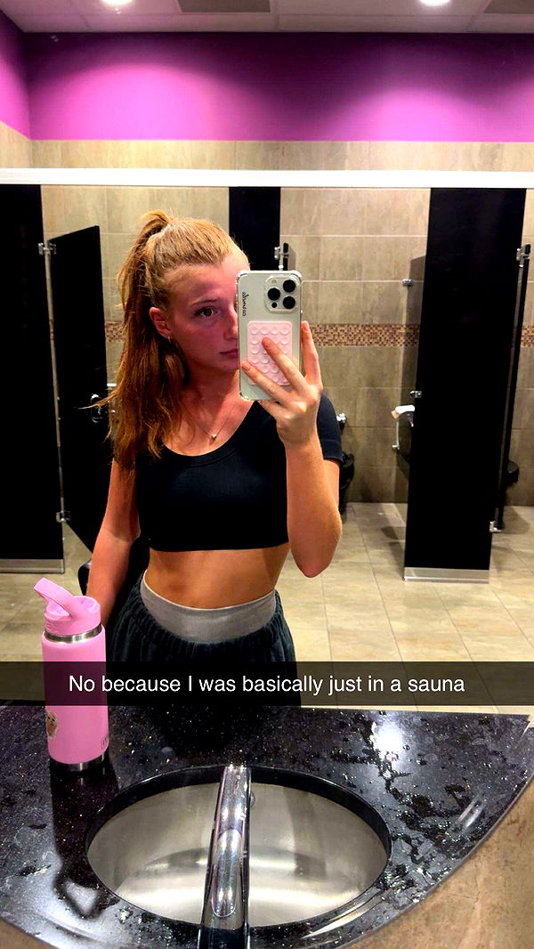 carmmieecat image ~ Altpins