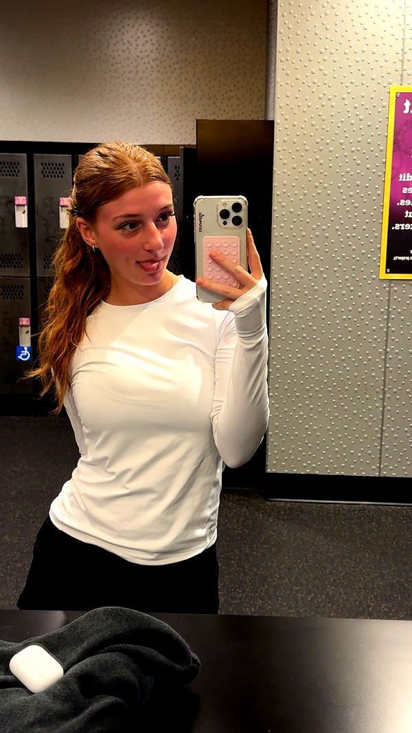 carmmieecat image ~ Altpins