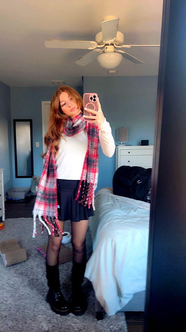 carmmieecat image ~ Altpins