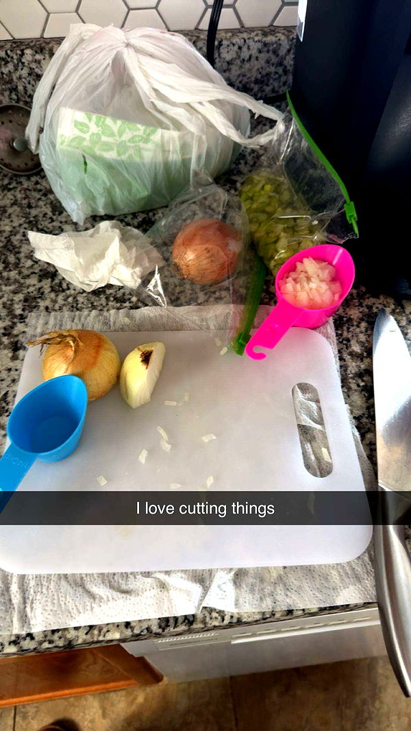 carmmieecat image ~ Altpins