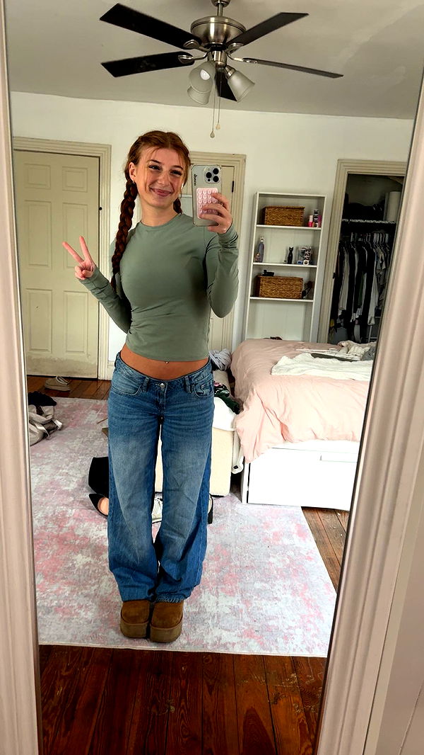 carmmieecat image ~ Altpins