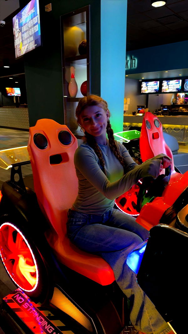 carmmieecat image ~ Altpins