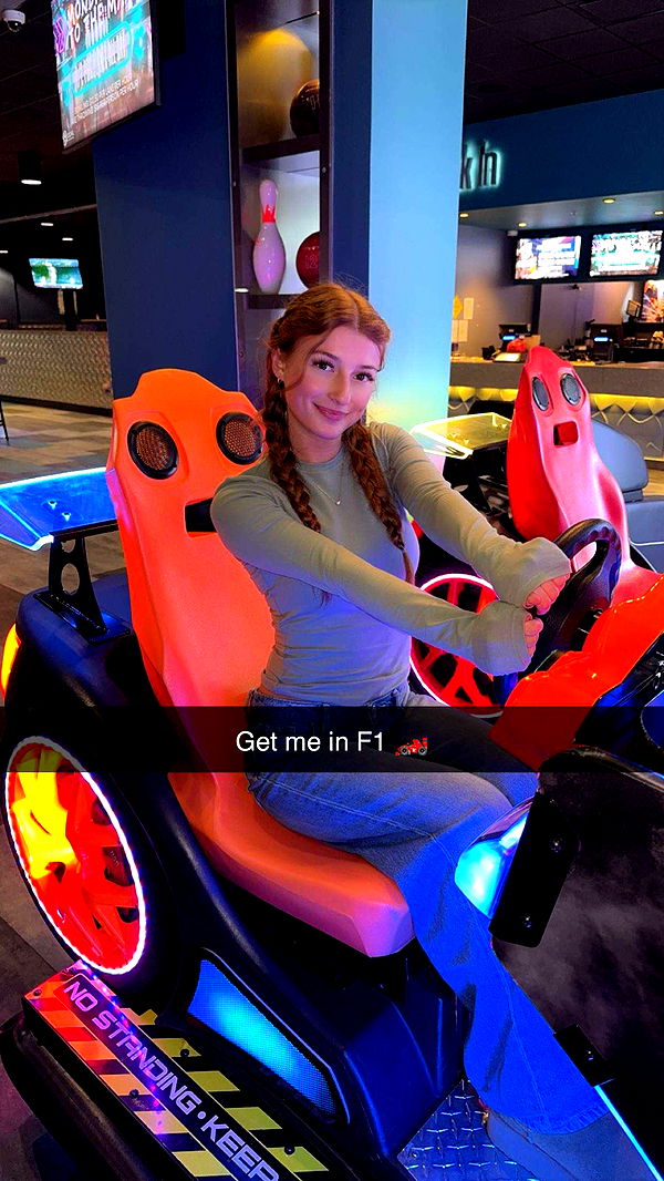 carmmieecat image ~ Altpins