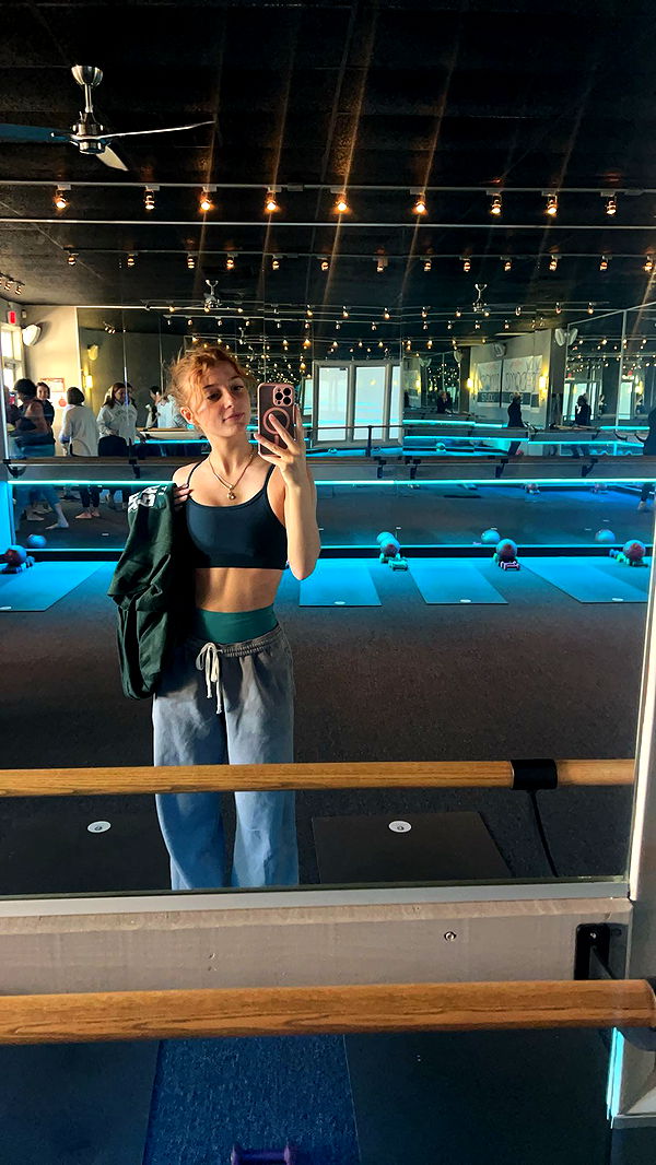 carmmieecat image ~ Altpins