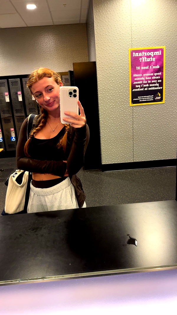 carmmieecat image ~ Altpins