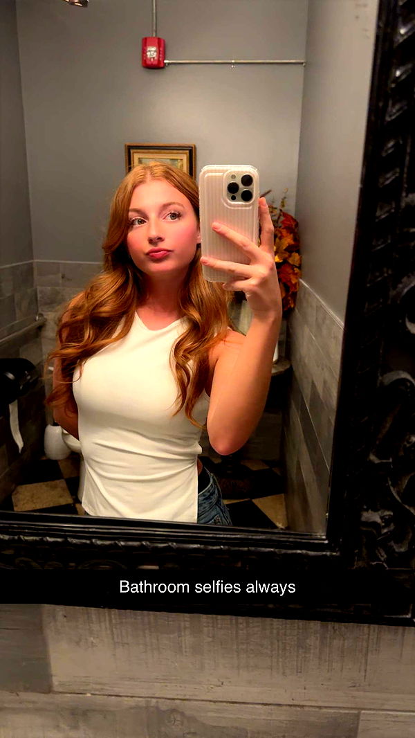 carmmieecat image ~ Altpins