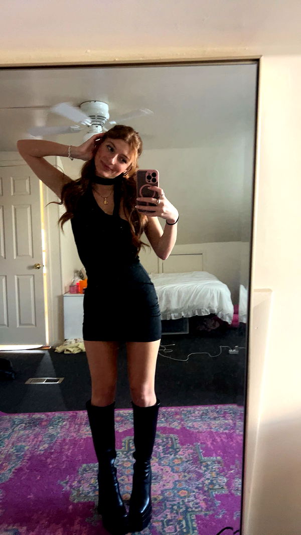 carmmieecat image ~ Altpins