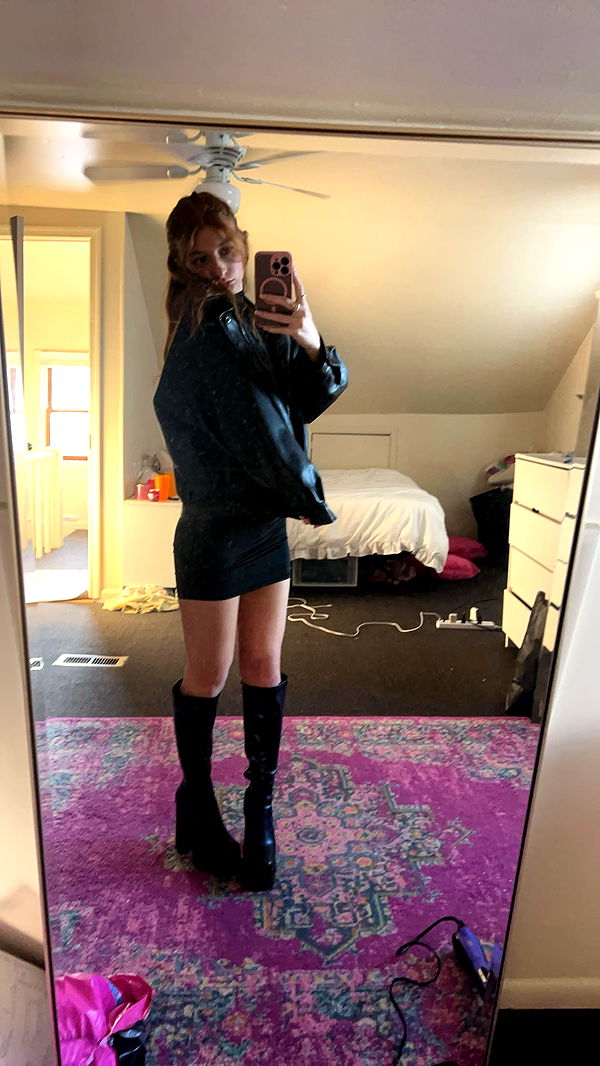 carmmieecat image ~ Altpins