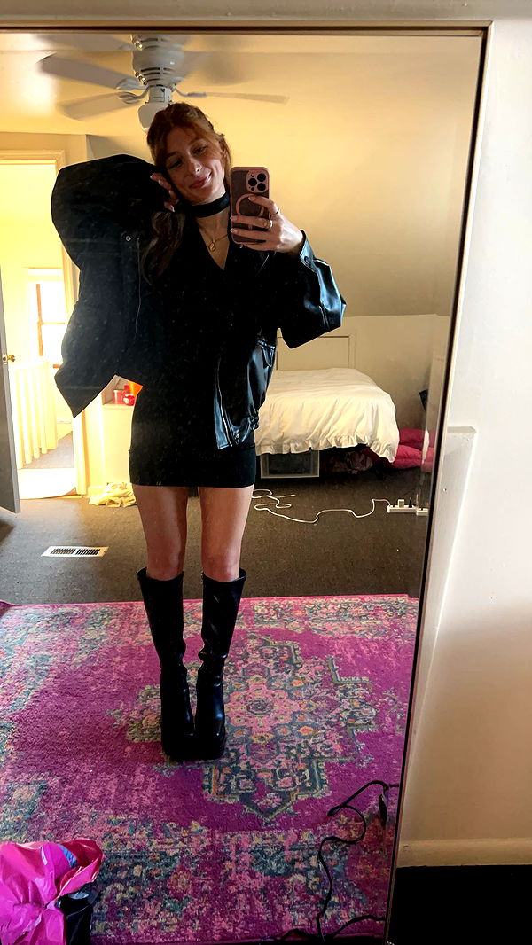 carmmieecat image ~ Altpins