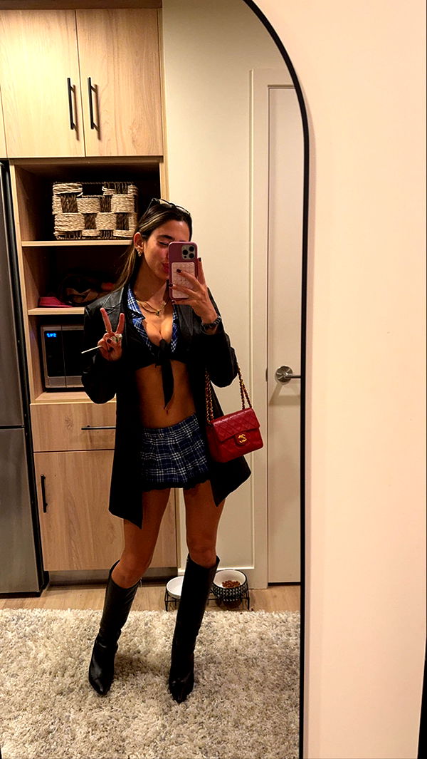 caroworld00 image ~ Altpins