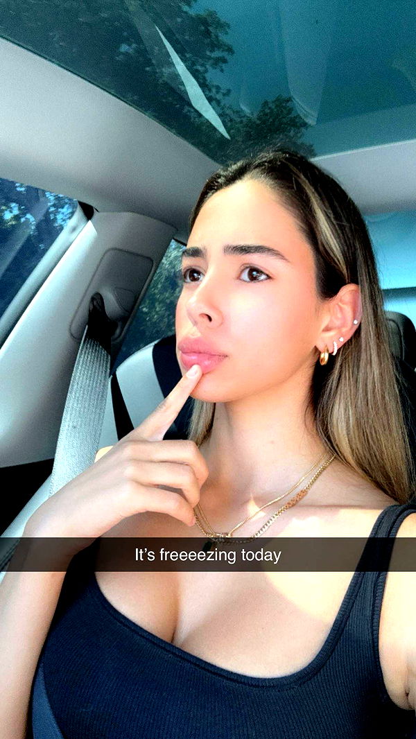 caroworld00 image ~ Altpins