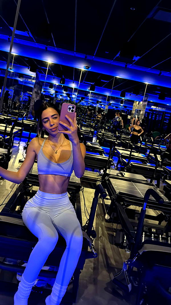 caroworld00 image ~ Altpins