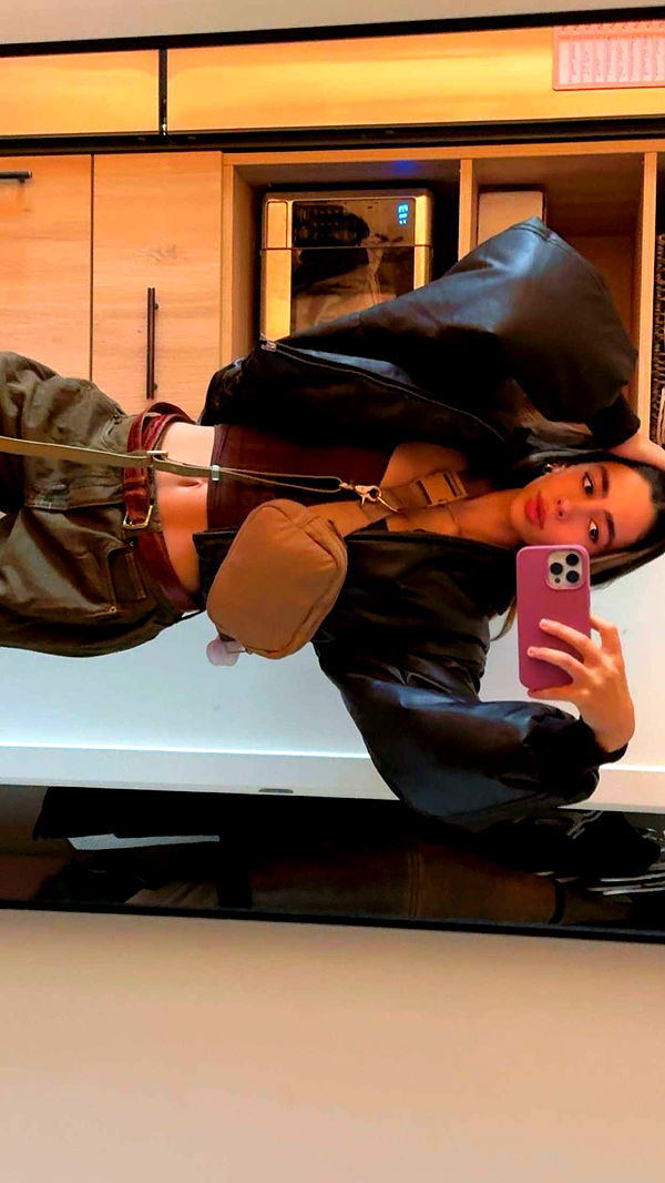 caroworld00 image ~ Altpins