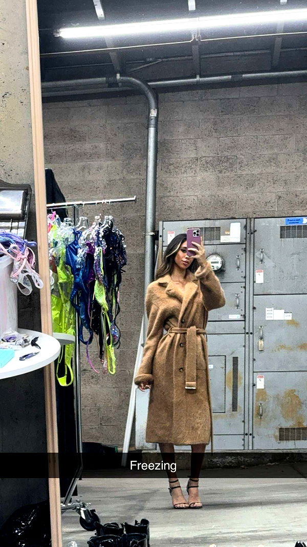 caroworld00 image ~ Altpins