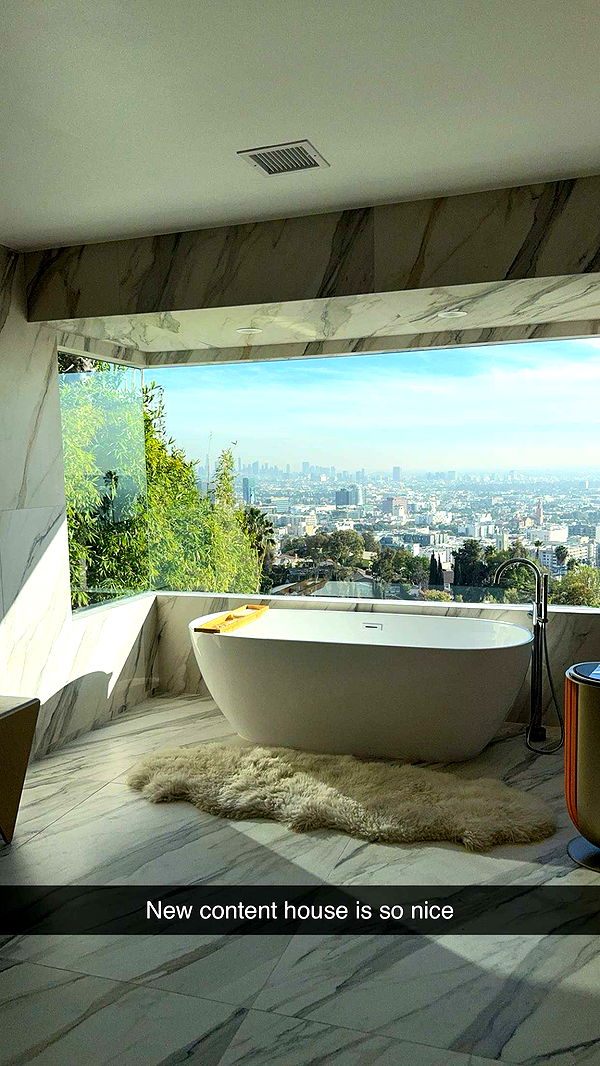 caroworld00 image ~ Altpins