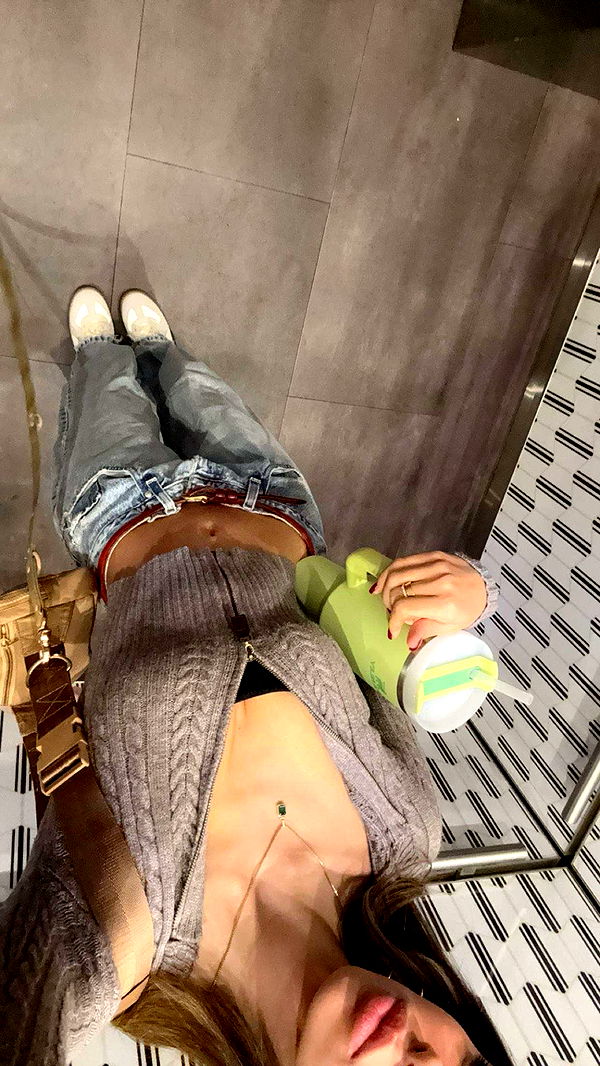 caroworld00 image ~ Altpins