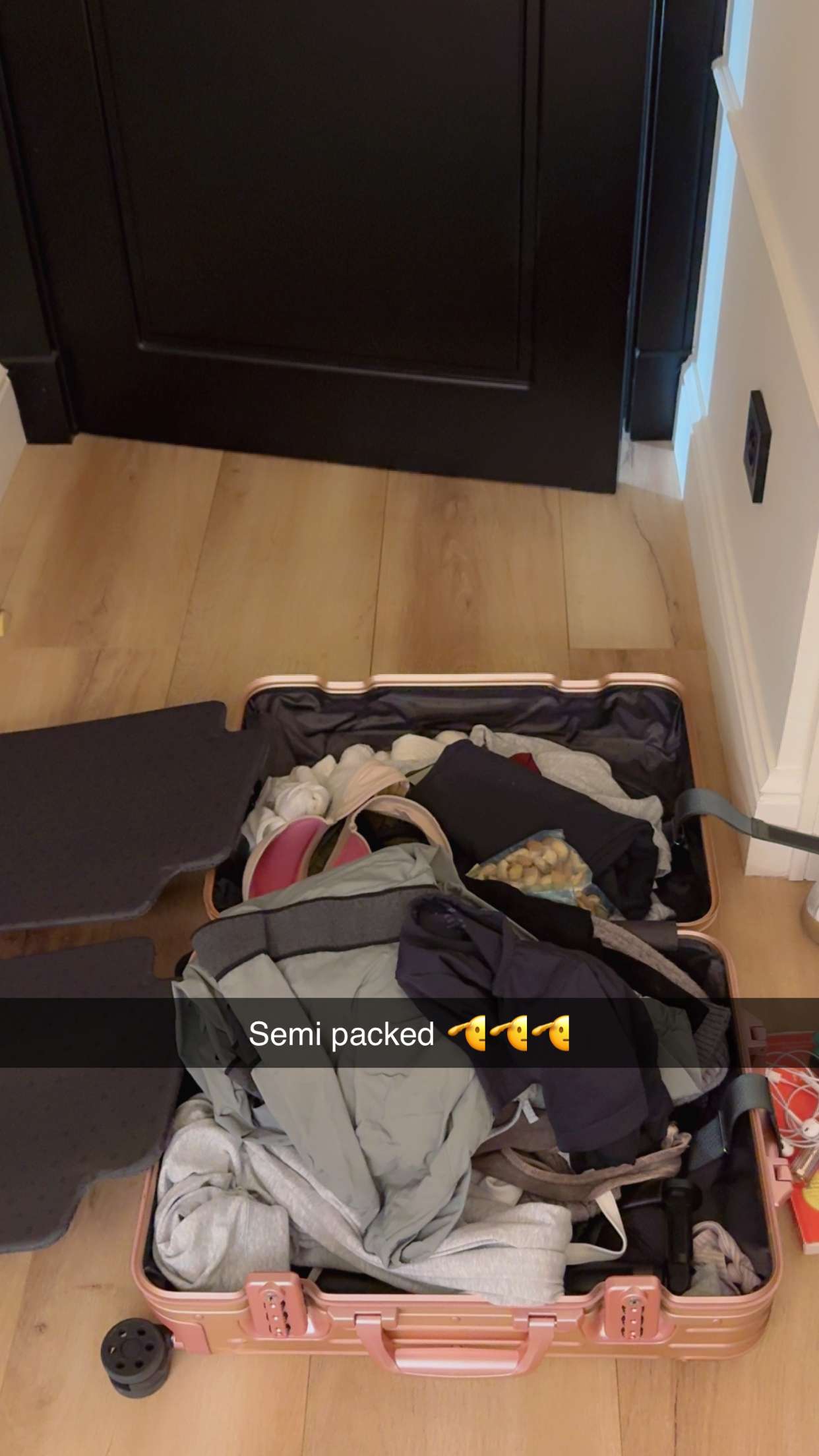 caroworld00 snapchat image archive image