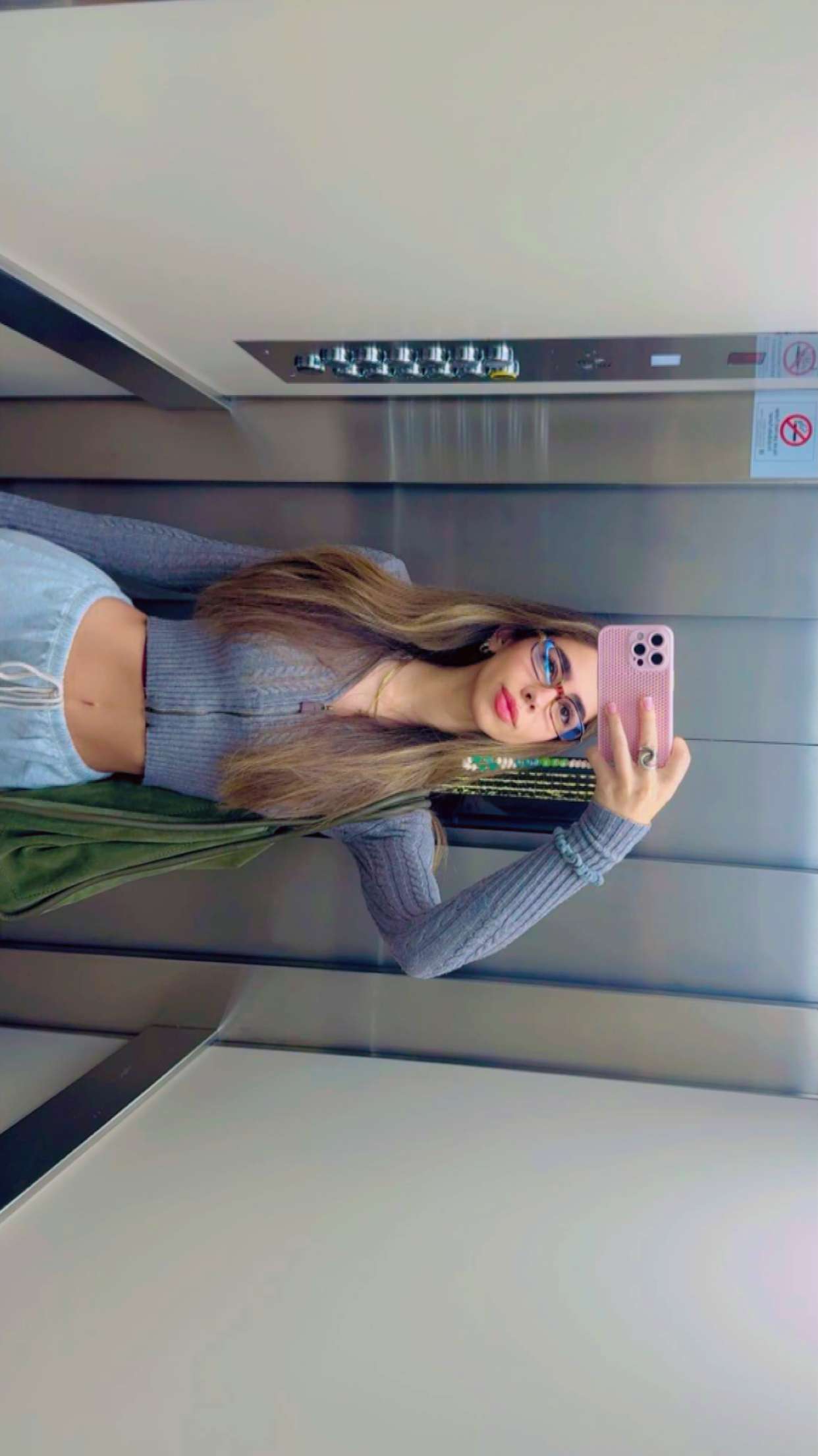 caroworld00 snapchat image archive image