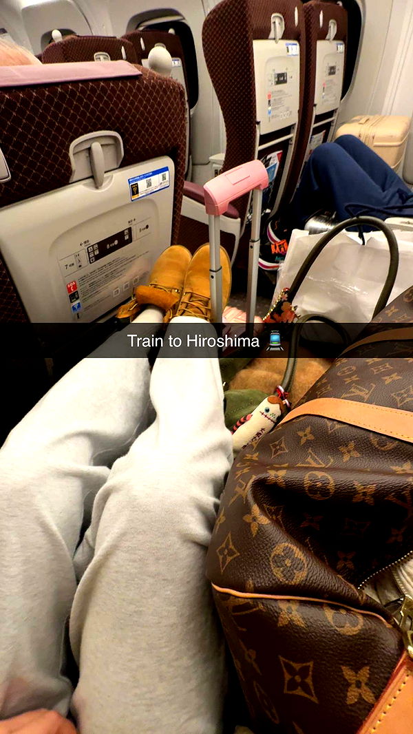 caroworld00 image ~ Altpins