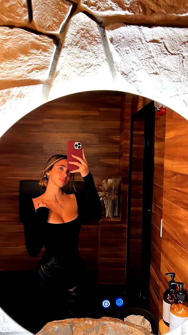 caroworld00 image ~ Altpins