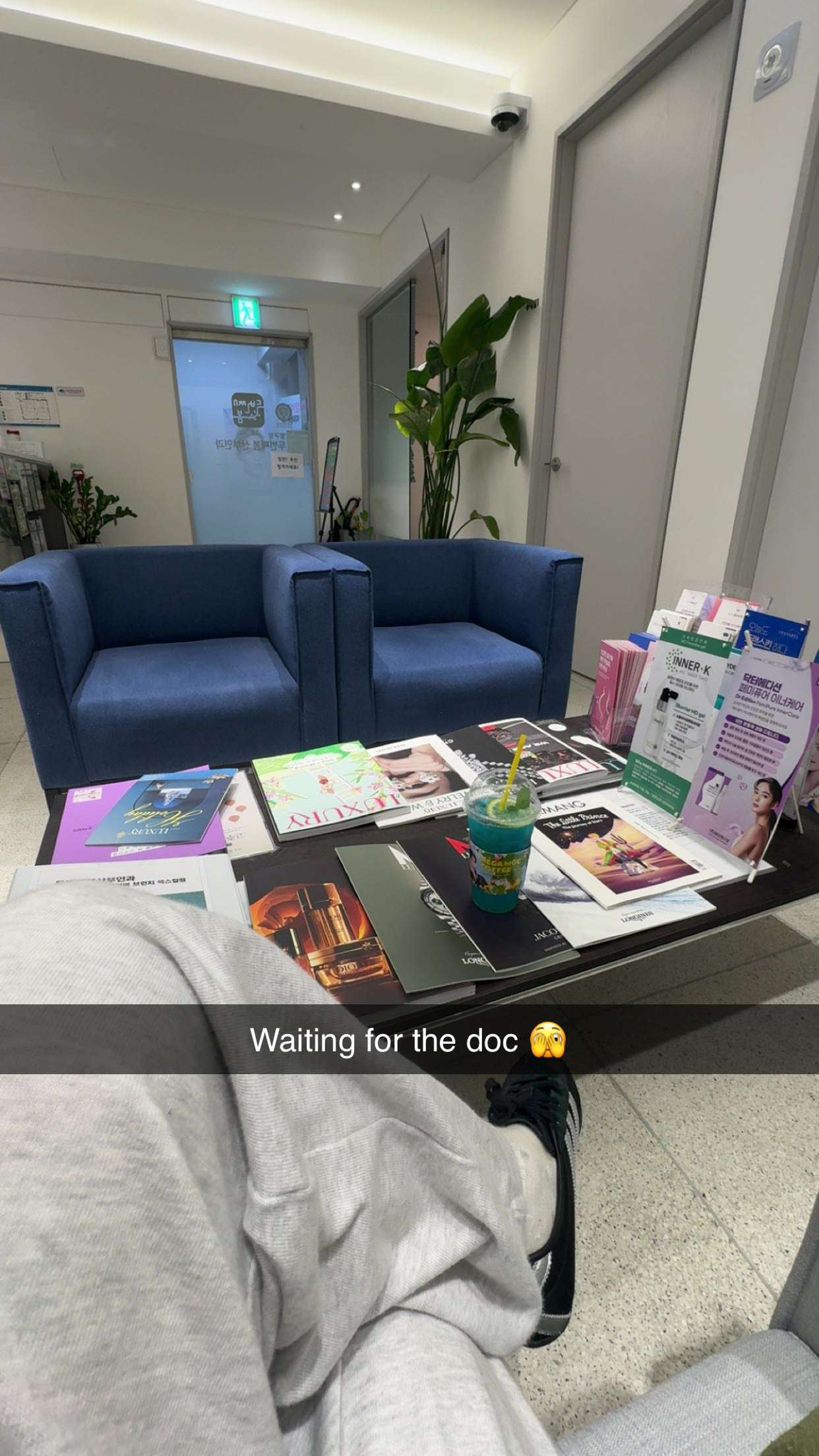 caroworld00 snapchat image archive image