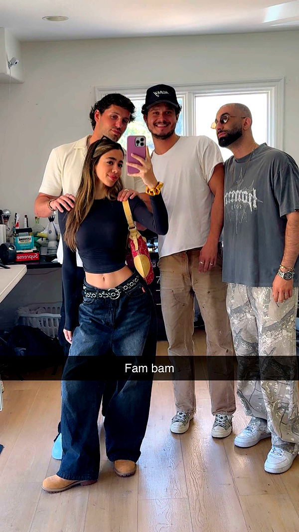 caroworld00 image ~ Altpins