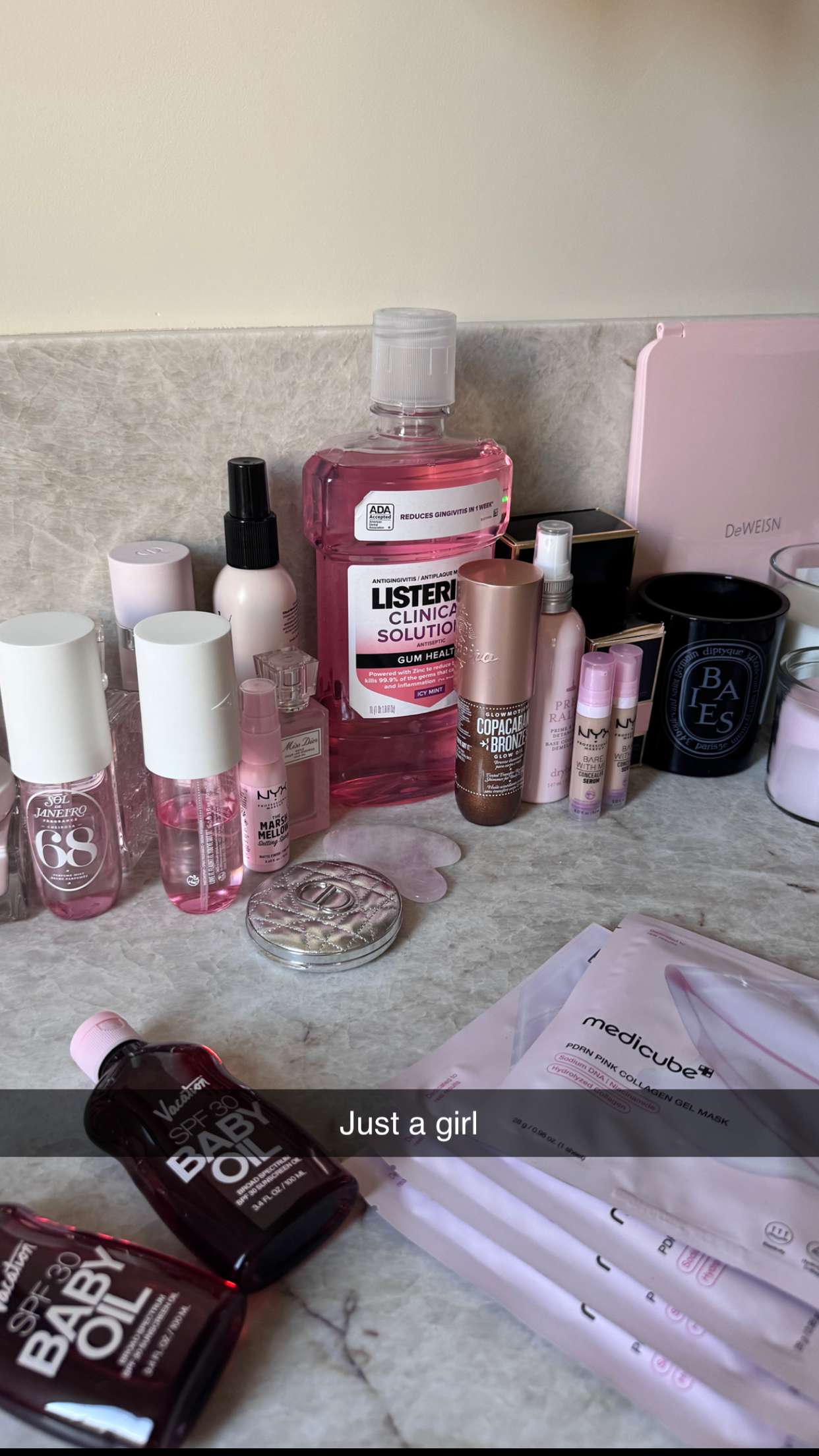 caroworld00 snapchat image archive image