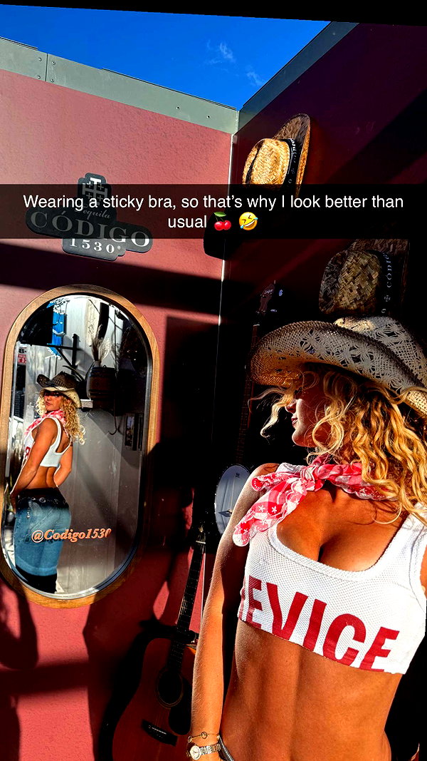 cclaire.bbear1 snapchat image archive image