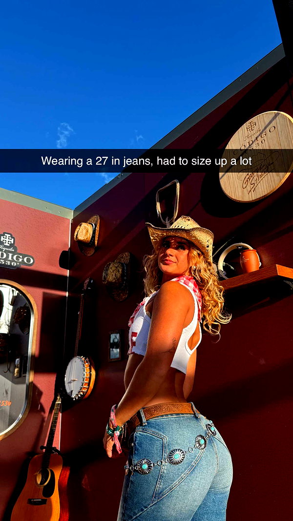 cclaire.bbear1 snapchat image archive image