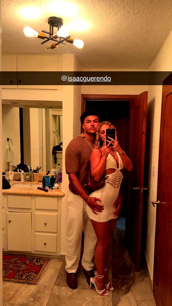 cclaire.bbear1 snapchat image archive image