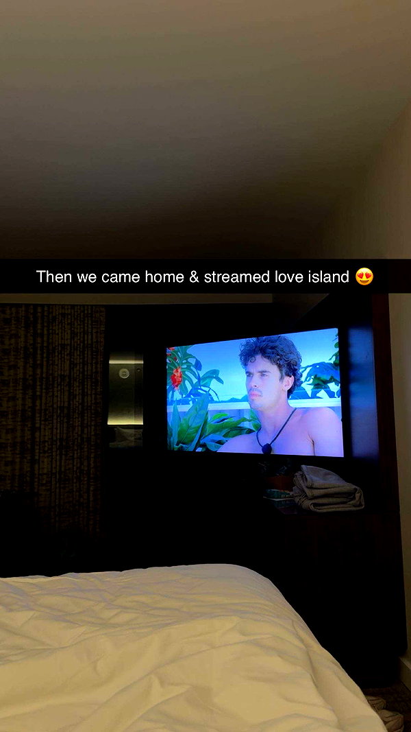 cclaire.bbear1 snapchat image archive image