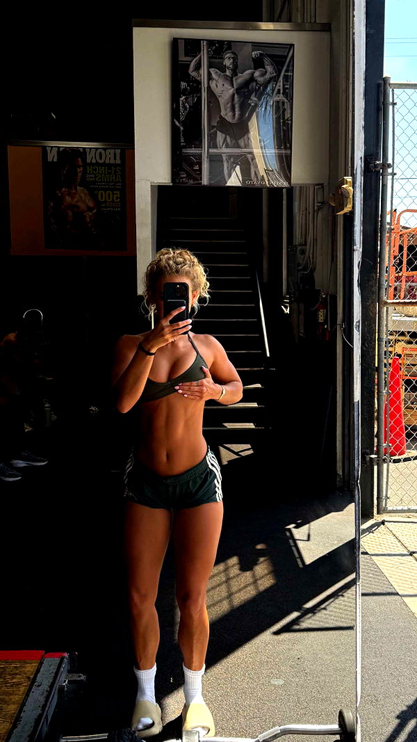 cclaire.bbear1 snapchat image archive image
