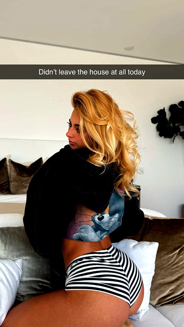 cclaire.bbear1 snapchat image archive image