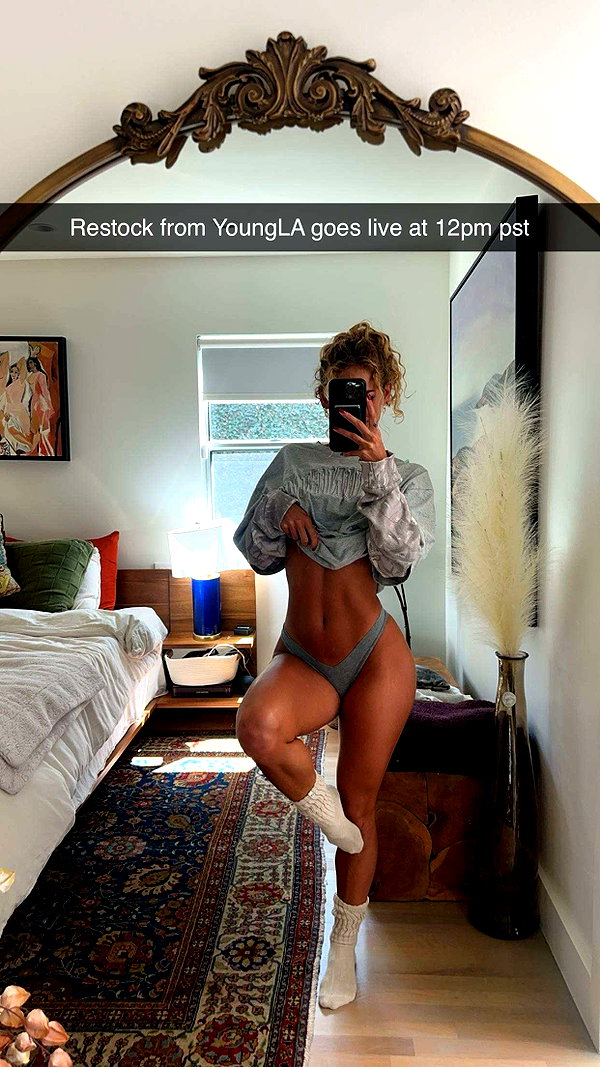 cclaire.bbear1 snapchat image archive image