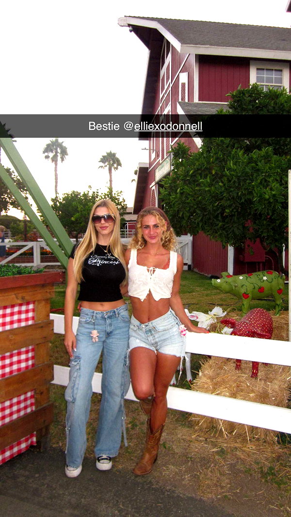 cclaire.bbear1 snapchat image archive image