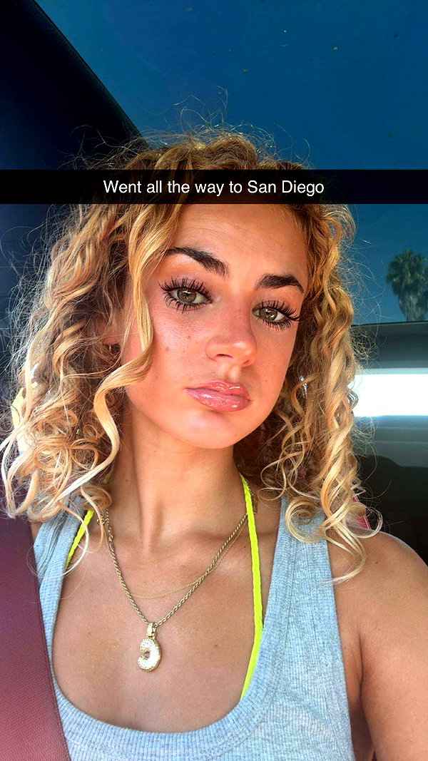 cclaire.bbear1 snapchat image archive image