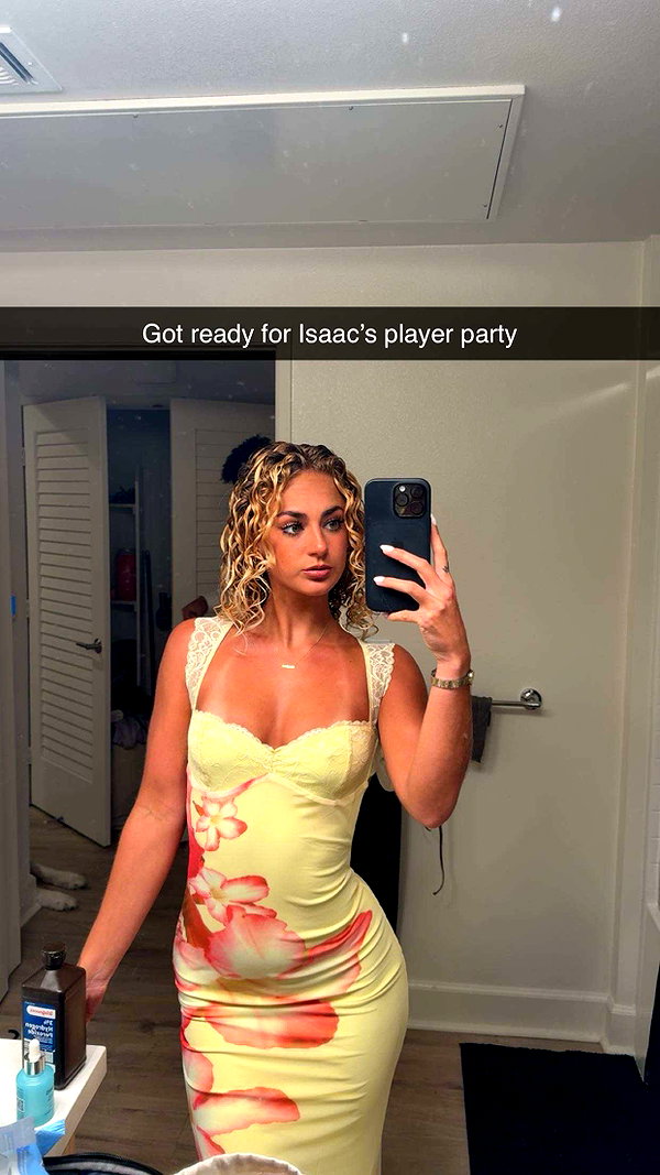 cclaire.bbear1 snapchat image archive image