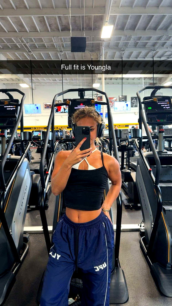 cclaire.bbear1 snapchat image archive image